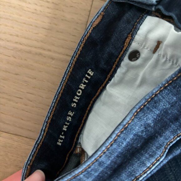 American Eagle Hi-Rise Shortie Jean Shorts - Picture 6 of 6